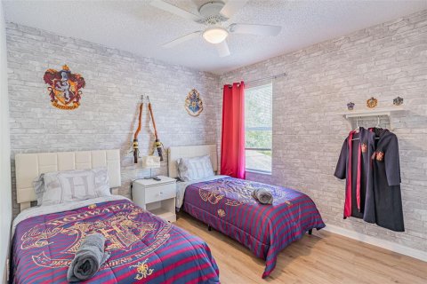 Villa ou maison à louer à Kissimmee, Floride: 7 chambres, 263.29 m2 № 1558852 - photo 10
