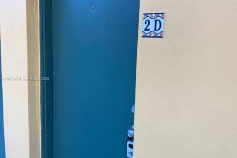 Снять в аренду кондоминиум в Норт-Майами, Флорида 1 спальня, 52.4м2, № 2034123 - фото 4