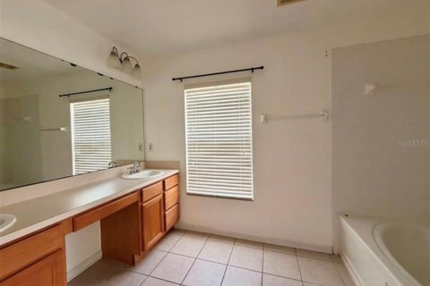 Touwnhouse à louer à Wesley Chapel, Floride: 3 chambres, 143.53 m2 № 2433220 - photo 17