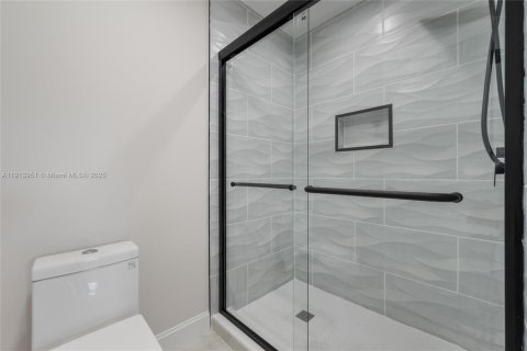 Villa ou maison à vendre à Miami Gardens, Floride: 3 chambres, 112.6 m2 № 1968977 - photo 19