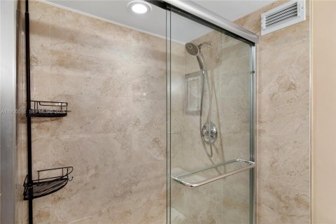 Снять в аренду кондоминиум в Халландейл-Бич, Флорида 2 спальни, 101.45м2, № 2011061 - фото 16