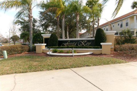Touwnhouse à vendre à Kissimmee, Floride: 3 chambres, 136.38 m2 № 2105874 - photo 2