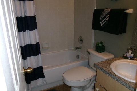 Touwnhouse à vendre à Kissimmee, Floride: 3 chambres, 136.38 m2 № 2105874 - photo 14