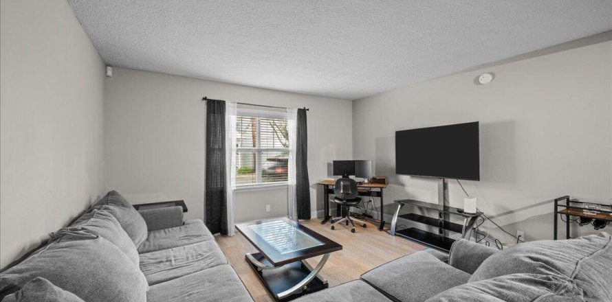 Condo in Jacksonville, Florida, 1 bedroom № 772660
