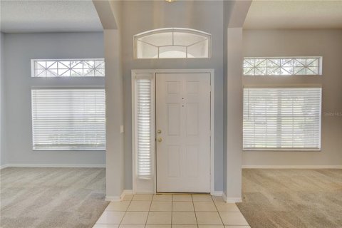 House in Oviedo, Florida 5 bedrooms, 273.97 sq.m. № 2285553 - photo 4