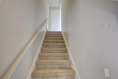 House in Oviedo, Florida 5 bedrooms, 273.97 sq.m. № 2285553 - photo 30