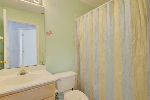 House in Oviedo, Florida 5 bedrooms, 273.97 sq.m. № 2285553 - photo 28