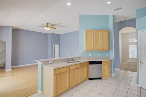 House in Oviedo, Florida 5 bedrooms, 273.97 sq.m. № 2285553 - photo 10