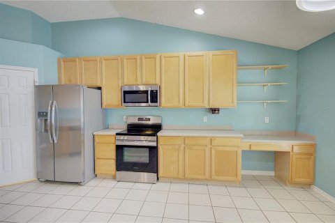 House in Oviedo, Florida 5 bedrooms, 273.97 sq.m. № 2285553 - photo 11