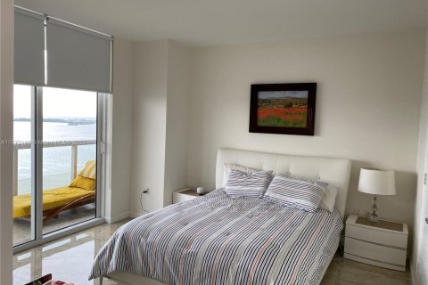Condo in Miami, Florida, 2 bedrooms  № 1593629 - photo 15
