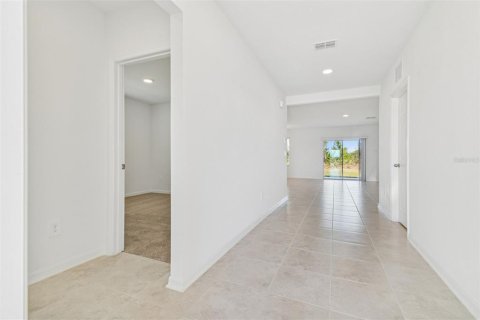 Villa ou maison à vendre à Wimauma, Floride: 3 chambres, 141.12 m2 № 2093881 - photo 3