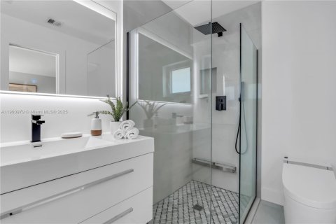 Casa en venta en Sunrise, Florida, 3 dormitorios, 149.02 m2 № 1973954 - foto 17