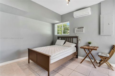 Casa en venta en Sunrise, Florida, 3 dormitorios, 149.02 m2 № 1973954 - foto 20