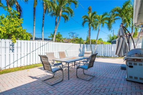 Casa en venta en Sunrise, Florida, 3 dormitorios, 149.02 m2 № 1973954 - foto 28