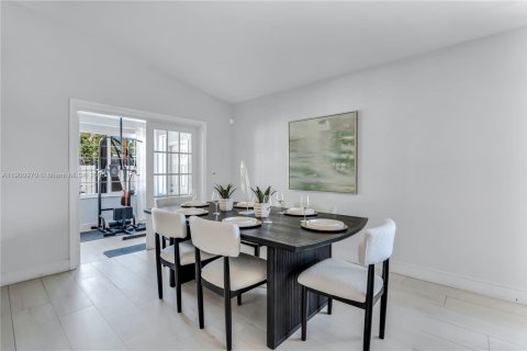 Casa en venta en Sunrise, Florida, 3 dormitorios, 149.02 m2 № 1973954 - foto 8