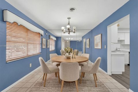 Купить виллу или дом в Майами, Флорида 4 спальни, 170.57м2, № 2064010 - фото 9