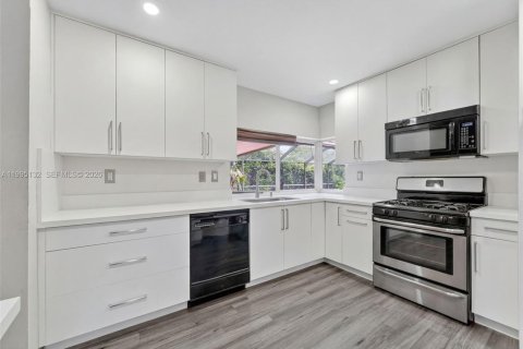 Купить виллу или дом в Майами, Флорида 4 спальни, 170.57м2, № 2064010 - фото 10