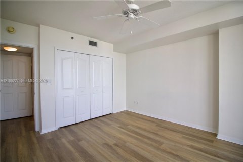 Copropriété à louer à Miami, Floride: 1 chambre, 64.47 m2 № 2422954 - photo 14