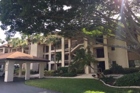 Copropriété à louer à Punta Gorda, Floride: 2 chambres, 140.84 m2 № 1308086 - photo 1