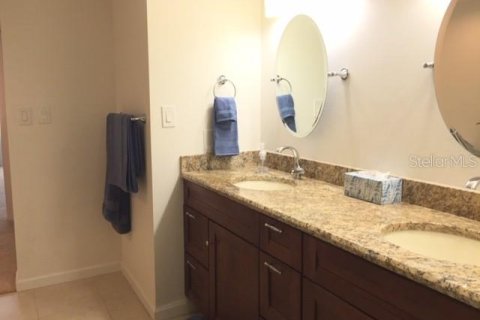 Copropriété à louer à Punta Gorda, Floride: 2 chambres, 140.84 m2 № 1308086 - photo 18