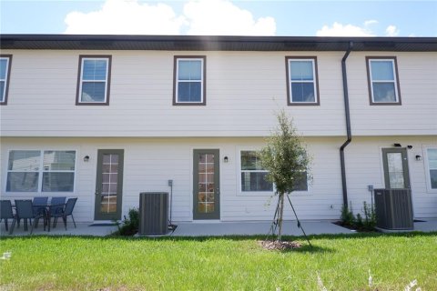 Touwnhouse à louer à Davenport, Floride: 3 chambres, 146.79 m2 № 1882801 - photo 14