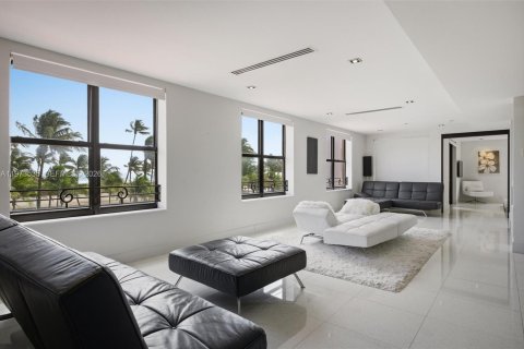 Condominio en venta en Miami Beach, Florida, 4 dormitorios, 349.13 m2 № 2079327 - foto 3