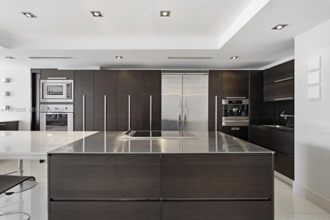 Condominio en venta en Miami Beach, Florida, 4 dormitorios, 349.13 m2 № 2079327 - foto 12