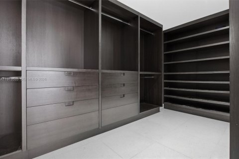 Condominio en venta en Miami Beach, Florida, 4 dormitorios, 349.13 m2 № 2079327 - foto 24