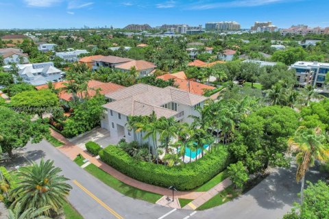 House in Key Biscayne, Florida 7 bedrooms, 513.56 sq.m. № 1269260 - photo 3
