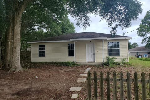 House in Ocala, Florida 3 bedrooms, 92.81 sq.m. № 1787666 - photo 1