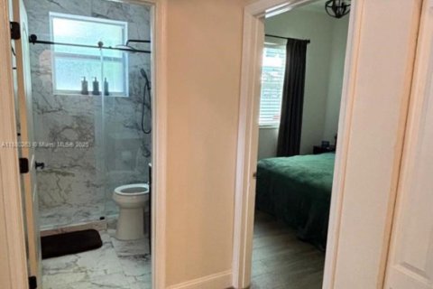 Villa ou maison à vendre à Miramar, Floride: 3 chambres, 181.44 m2 № 1930296 - photo 5