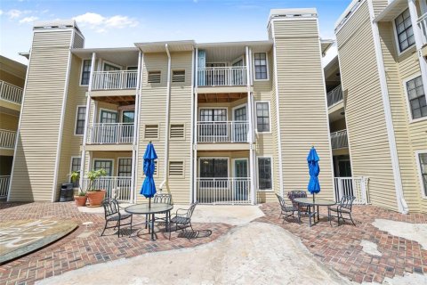 Copropriété à vendre à Tampa, Floride: 1 chambre, 58.25 m2 № 1919705 - photo 4