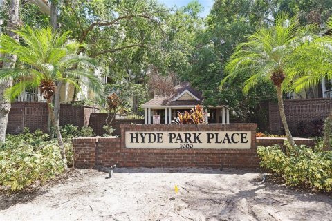 Copropriété à vendre à Tampa, Floride: 1 chambre, 58.25 m2 № 1919705 - photo 3