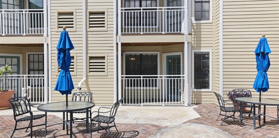 Condo à Tampa, Floride, 1 chambre  № 1919705