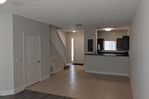 Touwnhouse à louer à Coconut Creek, Floride: 2 chambres, 130.71 m2 № 2085397 - photo 6