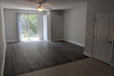 Touwnhouse à louer à Coconut Creek, Floride: 2 chambres, 130.71 m2 № 2085397 - photo 7