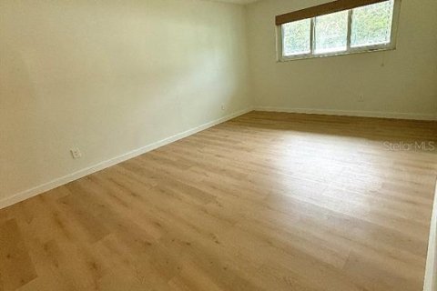 Casa en venta en Clearwater, Florida, 2 dormitorios, 158.31 m2 № 1907415 - foto 10