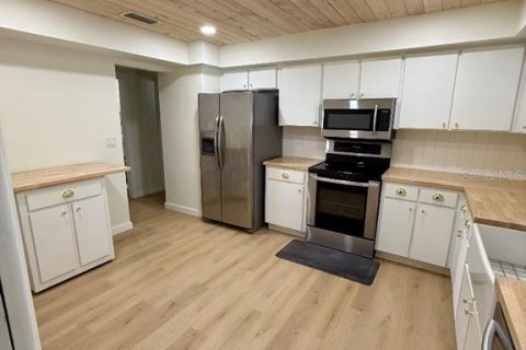 Casa en venta en Clearwater, Florida, 2 dormitorios, 158.31 m2 № 1907415 - foto 9