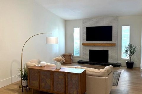 Casa en venta en Clearwater, Florida, 2 dormitorios, 158.31 m2 № 1907415 - foto 5