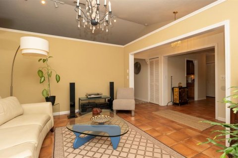 House in Spring Hill, Florida 3 bedrooms, 181.07 sq.m. № 1903132 - photo 6