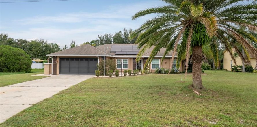 Villa ou maison à Spring Hill, Floride 3 chambres, 181.07 m2 № 1903132