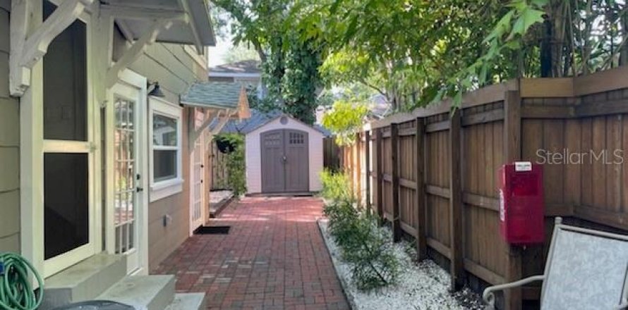 Apartment in Tampa, Florida 2 bedrooms, 59.55 sq.m. № 2275452