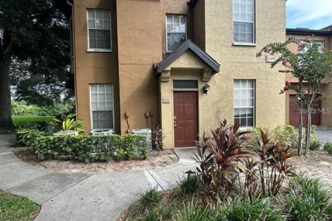 Condominio en alquiler en Orlando, Florida, 1 dormitorio, 73.76 m2 № 1916905 - foto 1