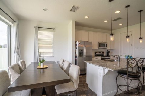 Casa en alquiler en Haines City, Florida, 3 dormitorios, 182.83 m2 № 1808153 - foto 3