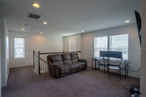 Casa en alquiler en Haines City, Florida, 3 dormitorios, 182.83 m2 № 1808153 - foto 15