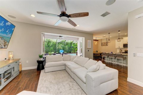 Casa en venta en Venice, Florida, 4 dormitorios, 197.05 m2 № 1910046 - foto 17
