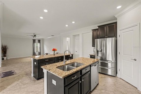 Villa ou maison à vendre à Riverview, Floride: 5 chambres, 294.13 m2 № 2222918 - photo 9