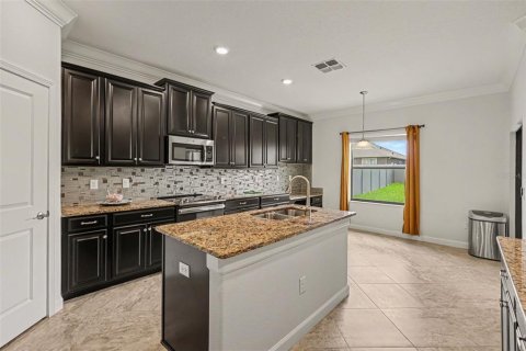 Villa ou maison à vendre à Riverview, Floride: 5 chambres, 294.13 m2 № 2222918 - photo 10