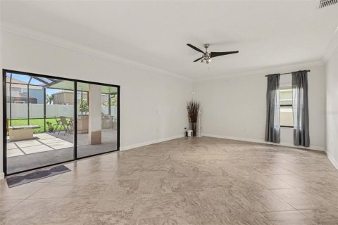 Villa ou maison à vendre à Riverview, Floride: 5 chambres, 294.13 m2 № 2222918 - photo 4