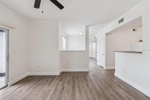 Copropriété à vendre à Orlando, Floride: 1 chambre, 71.35 m2 № 2099955 - photo 6
